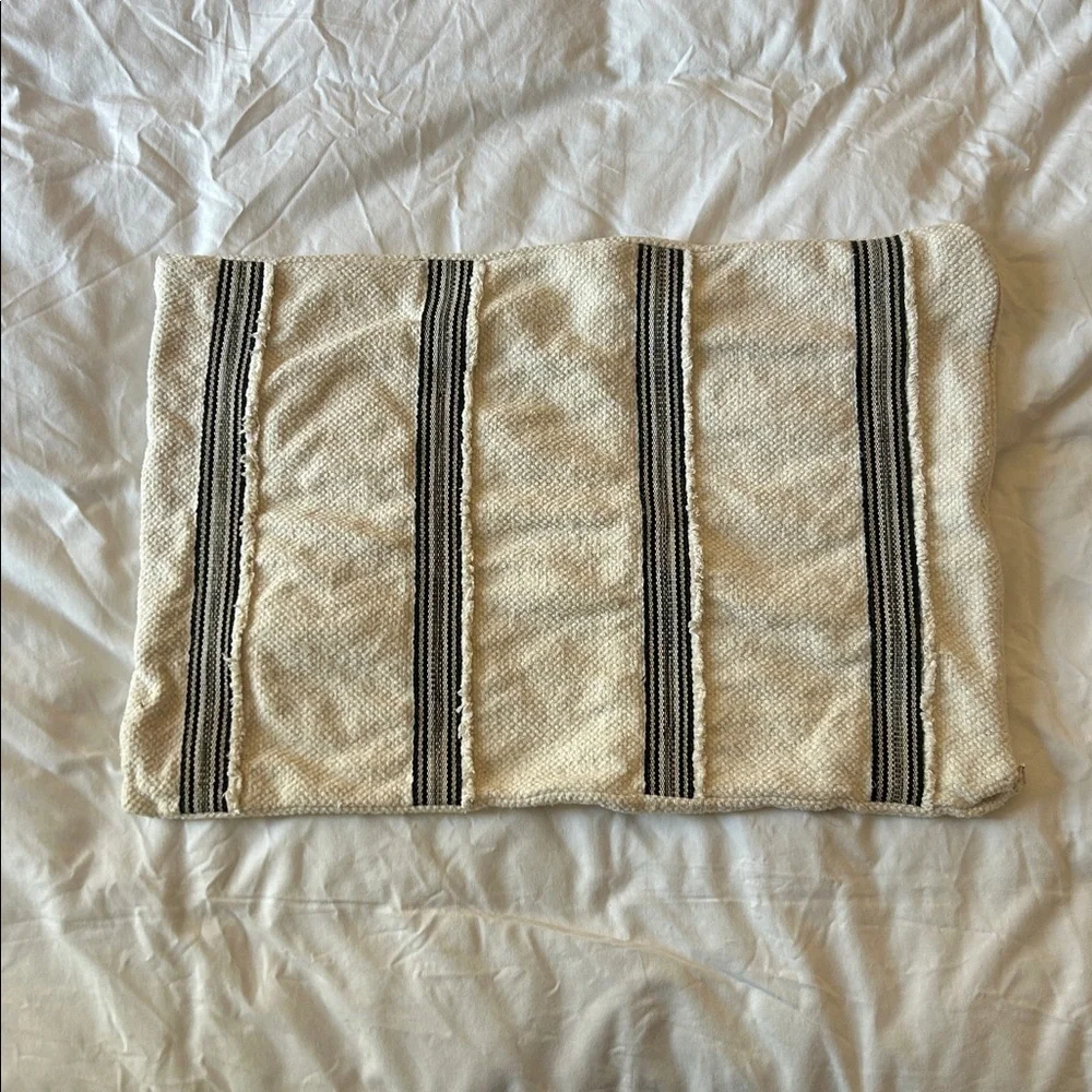 Crate and Barrel Ivory and Black Accent Pillow Cover 22 x 15